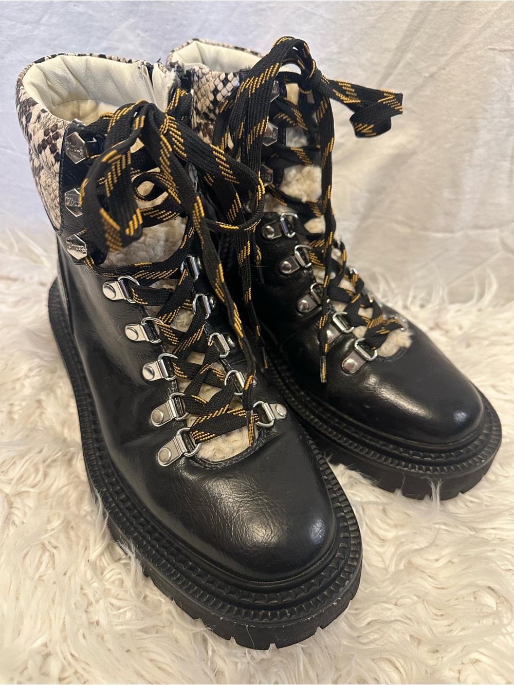 Circus by Sam Edelman Flora Boots 7 Black Snake Print Lug Sole Hiker